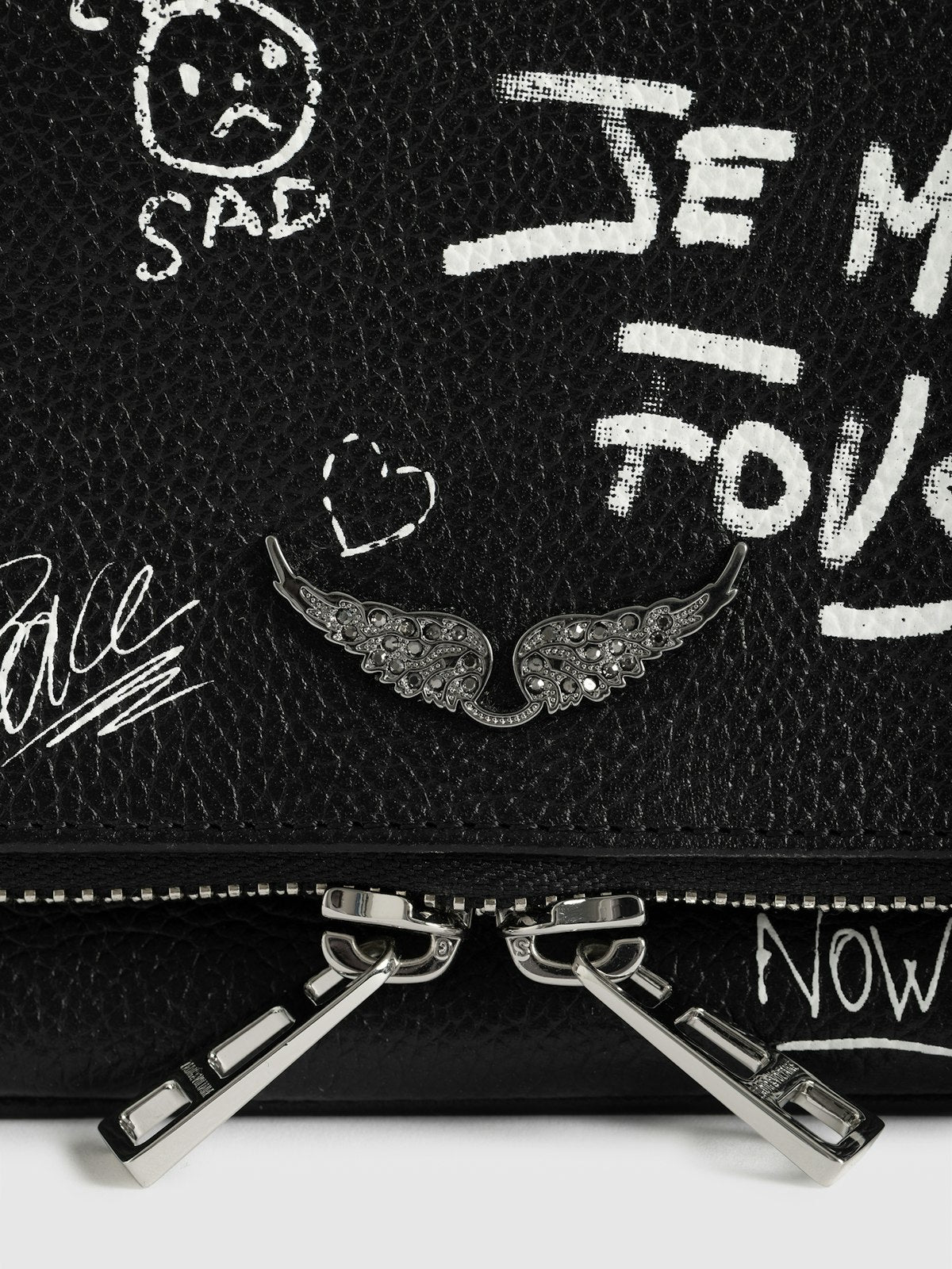 Bolso Rock Mini Arty Tag Clutch
