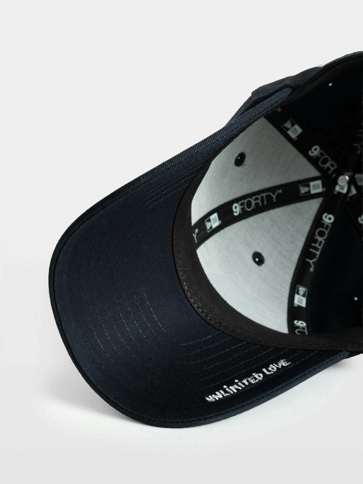 Gorra New Era x ZV Blason Azul